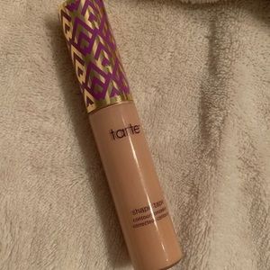 Trate Shape Tape concealer